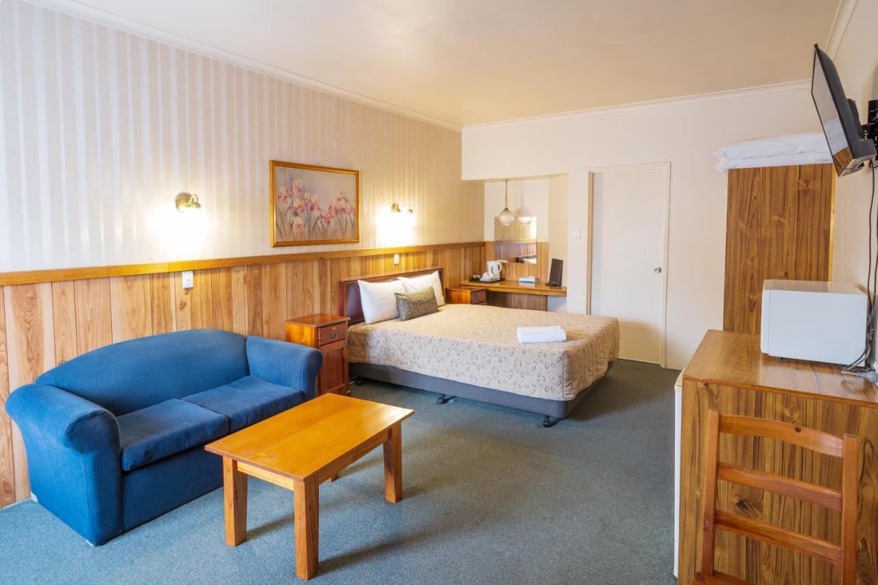 Castle Motel Касълмейн Екстериор снимка